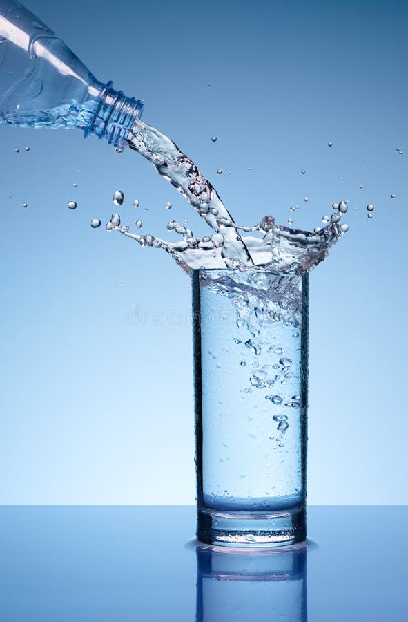 Vidro da água imagem de stock Vidro da água imagem de stock