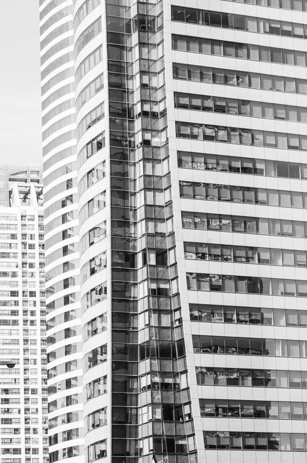 Vidro de construção do close up dos arranha-céus fotos de stock royalty free