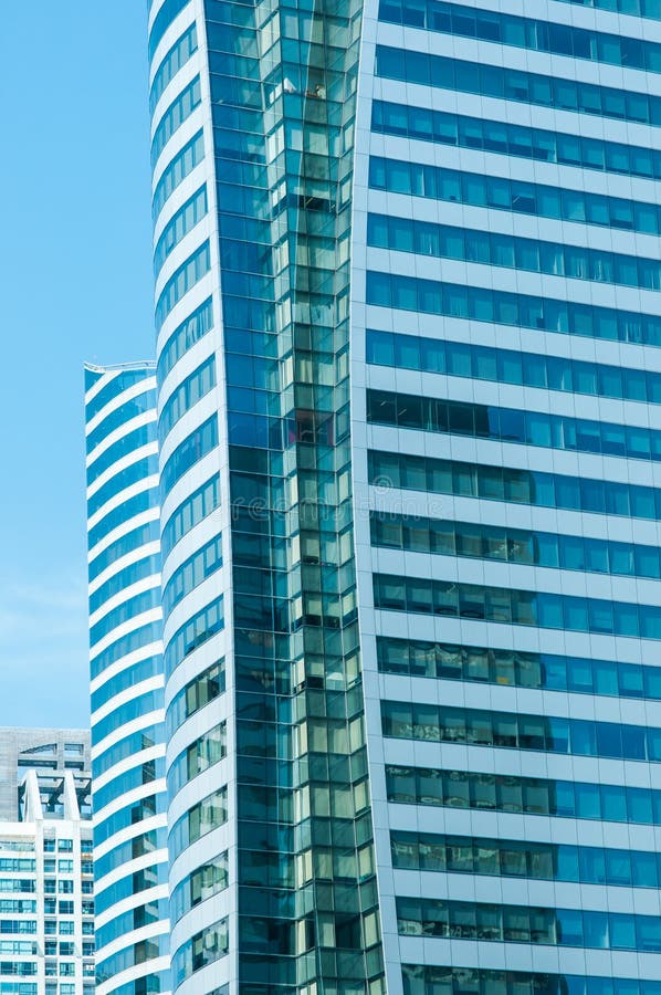 Vidro de construção do close up dos arranha-céus imagens de stock royalty free