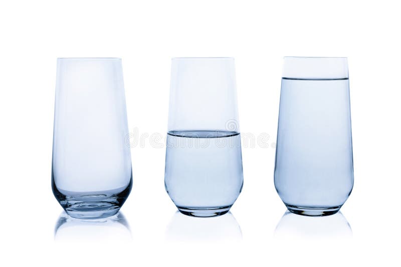 Vidros vazios, meios e completos da água no branco fotografia de stock