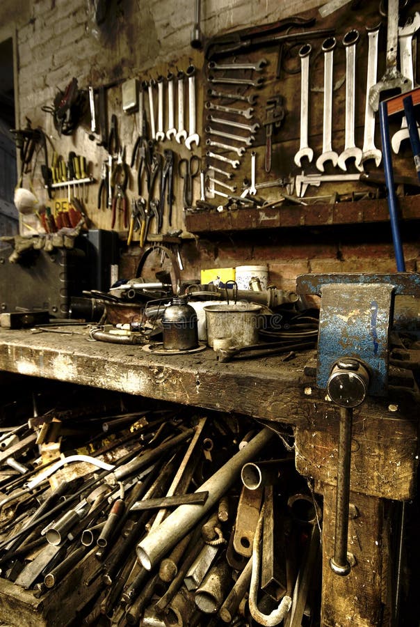 Atelier De Construction Mécanique Image stock - Image du usine, machine:  23009725