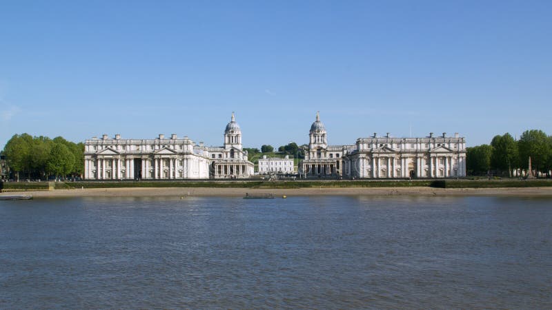 Vieille université navale royale en Tamise à Greenwich, Angleterre images libres de droits