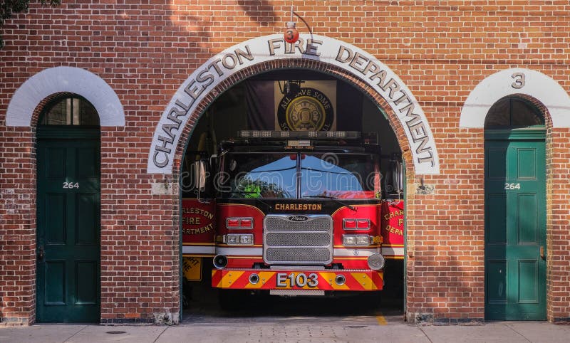 Viejo parque de bomberos en Charleston histórica imagen de archivo Viejo parque de bomberos en Charleston histórica imagen de archivo