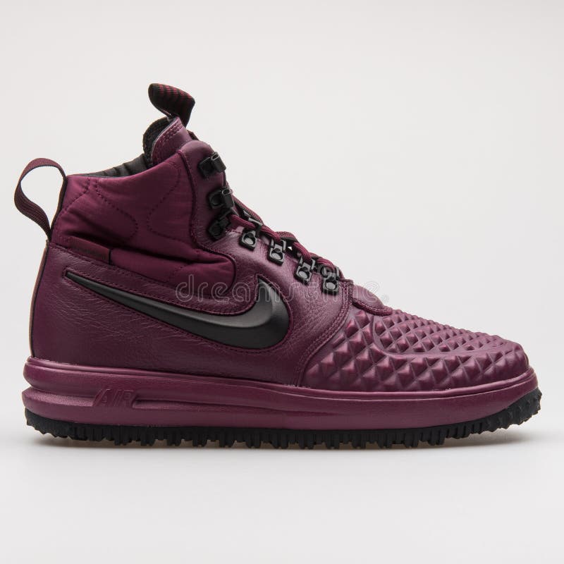 purple nike duck boots