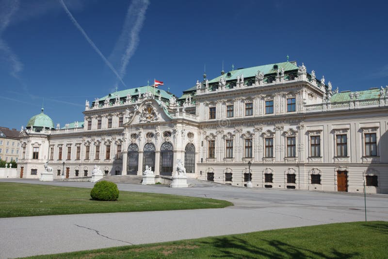 Vienna, Austria Bella vista del riassunto famoso di belvedere di Schloss fotografia stock libera da diritti Vienna, Austria Bella vista del riassunto famoso di belvedere di Schloss fotografia stock libera da diritti