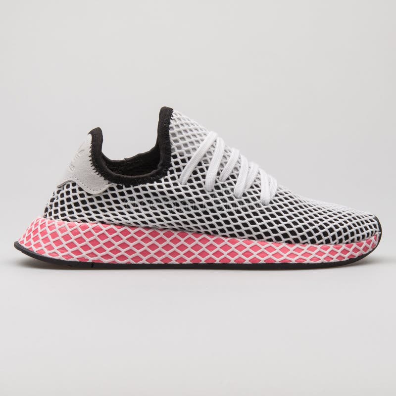 insuficiente Eficacia sonriendo Adidas Deerupt Runner Red, Blue and White Sneaker Editorial Photo - Image  of kicks, footwear: 180979521