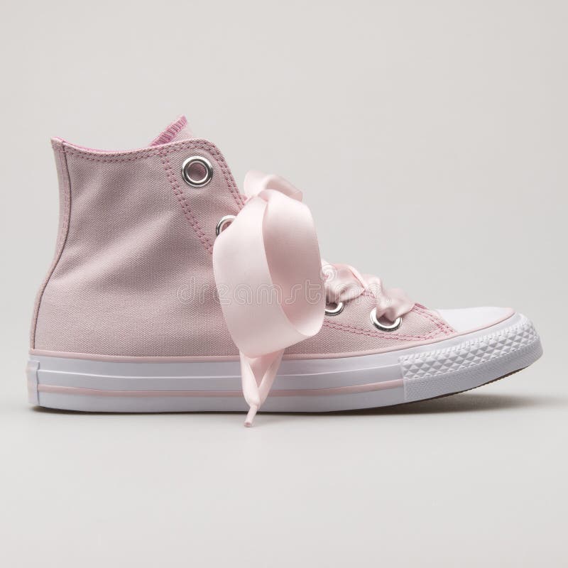 converse big eyelet rose