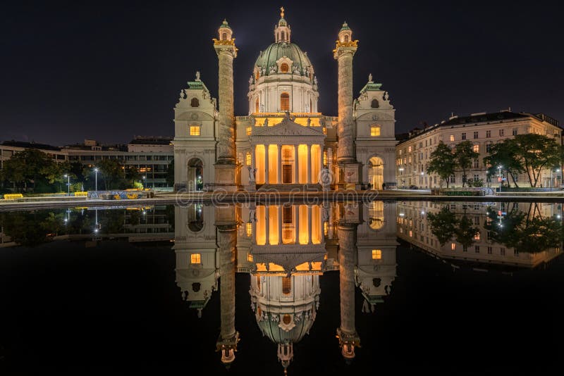 Photos de Vienne La Nuit église Du
