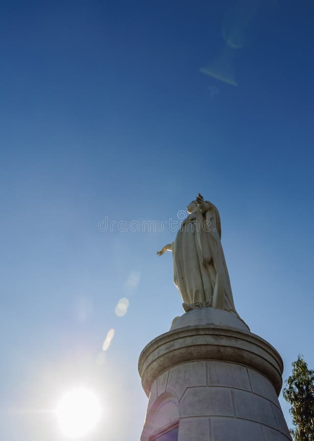 Vierge Mary Statue en Santiago de Chile photos libres de droits Vierge Mary Statue en Santiago de Chile photos libres de droits