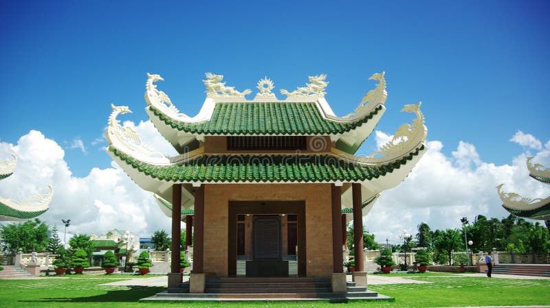 Vietnamesischer TempelGarten Stockfoto Bild von bäume, voll 81152676