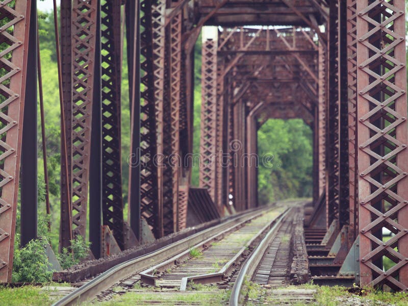 Vieux pont en train de botte photos stock Vieux pont en train de botte photos stock
