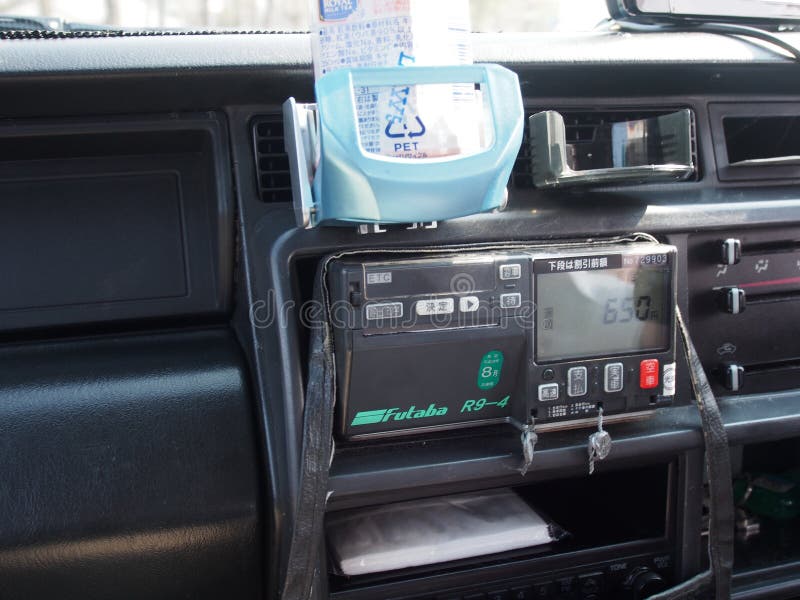Vieux voyage du Japon de voiture de taxi image libre de droits Vieux voyage du Japon de voiture de taxi image libre de droits