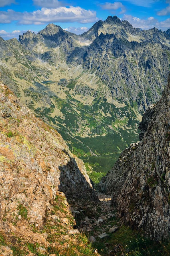 Letní horská krajina ve slovenských horách.
