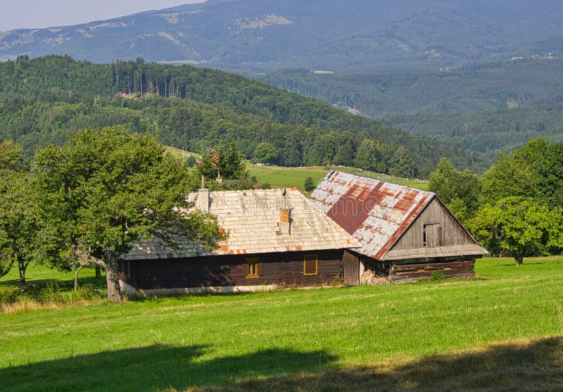 Pohľad z osady Biele Vody v Poľane