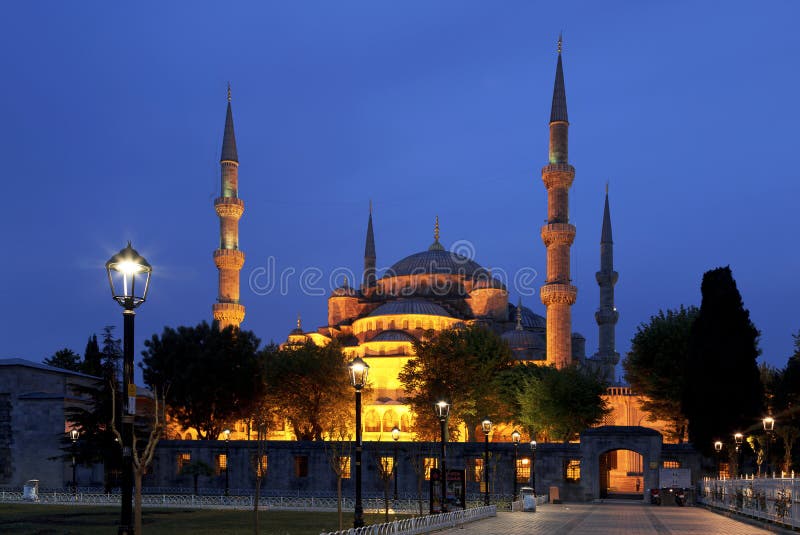 View of the Blue Mosque (Sultanahmet Camii) at night royalty free stock photo