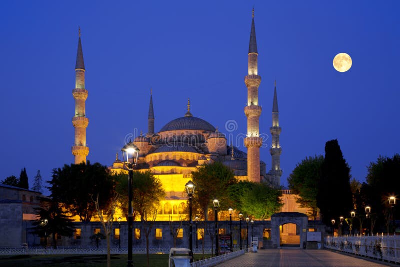 View of the Blue Mosque (Sultanahmet Camii) at night in Istanbul royalty free stock photography