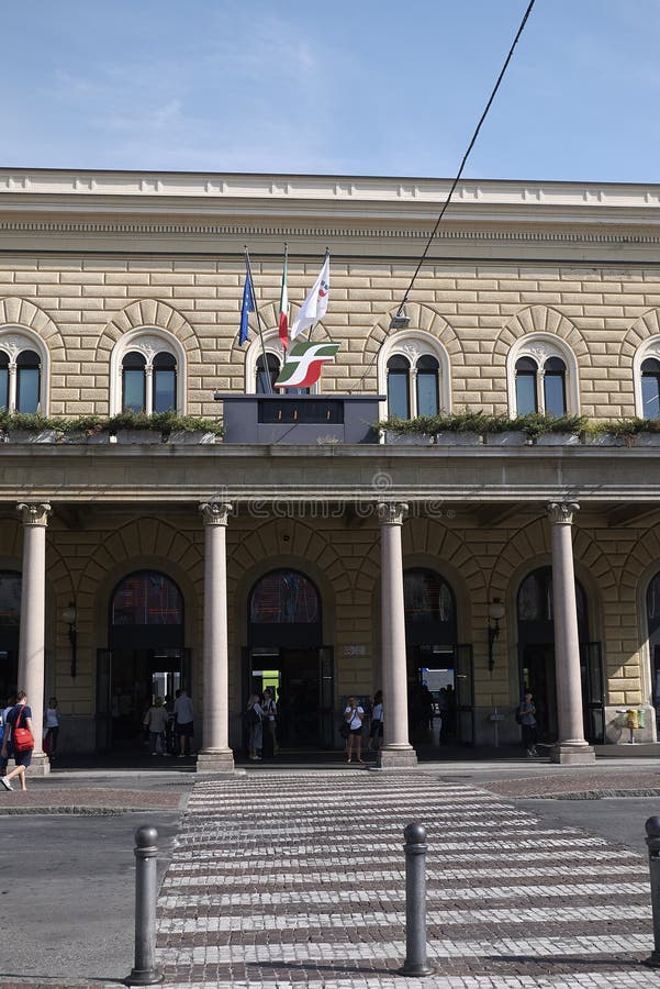 View of Bologna Centrale editorial image. Image of italia 127135815