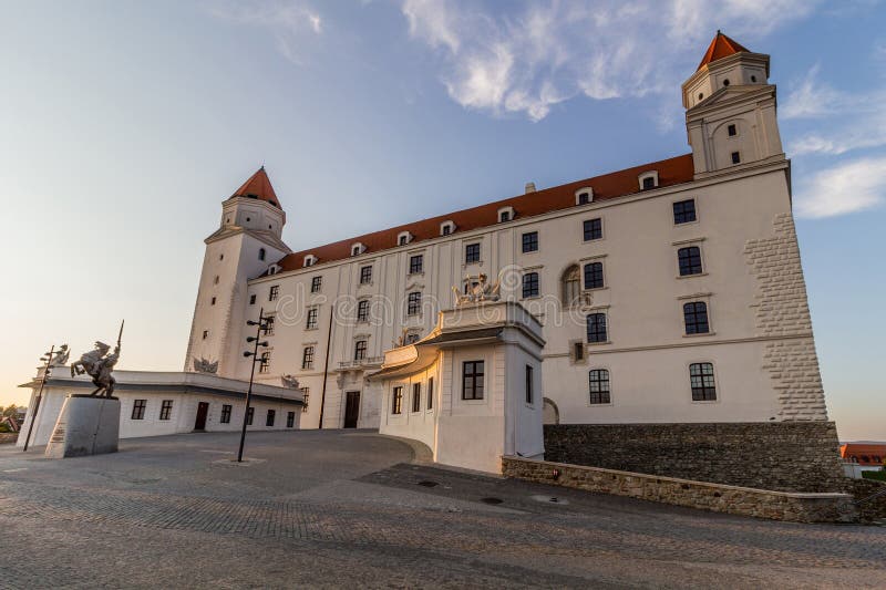 Pohľad na Bratislavský hrad, slovenský