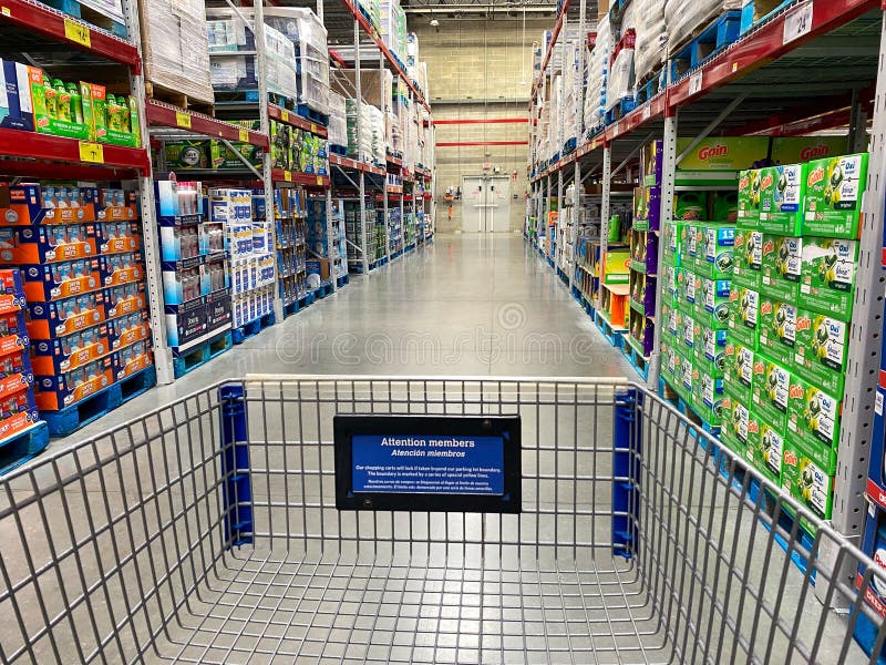 The View from a Cart of Laundry Products Aisle of a Sams Club Grocery Store  Editorial Image - Image of foam, display: 183680000