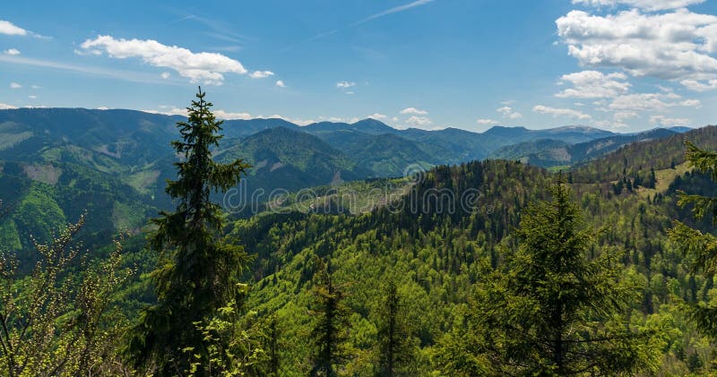 Pohled z Chládkova vrchu ve Velké Fatře na Slovensku