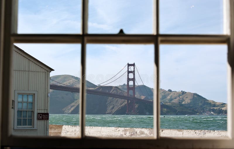 View of the golden gate bridge