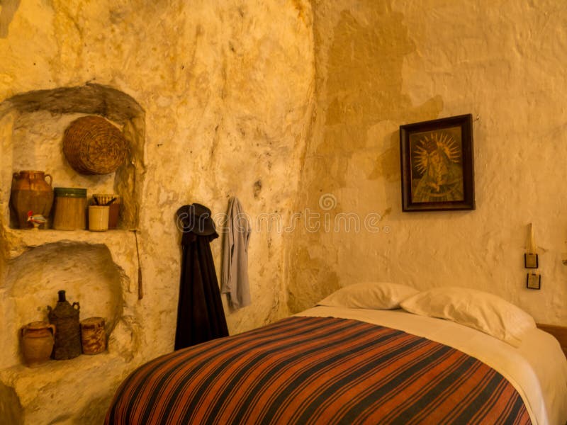 107 Cave Bedroom Photos Free Royalty Free Stock Photos From Dreamstime