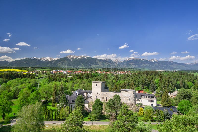 Ruined castle and Renaissance manour house in Liptovsky Hradok