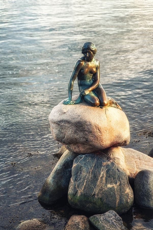 View of the Little Mermaid Statue in Copenhagen Denmark Editorial Stock ...