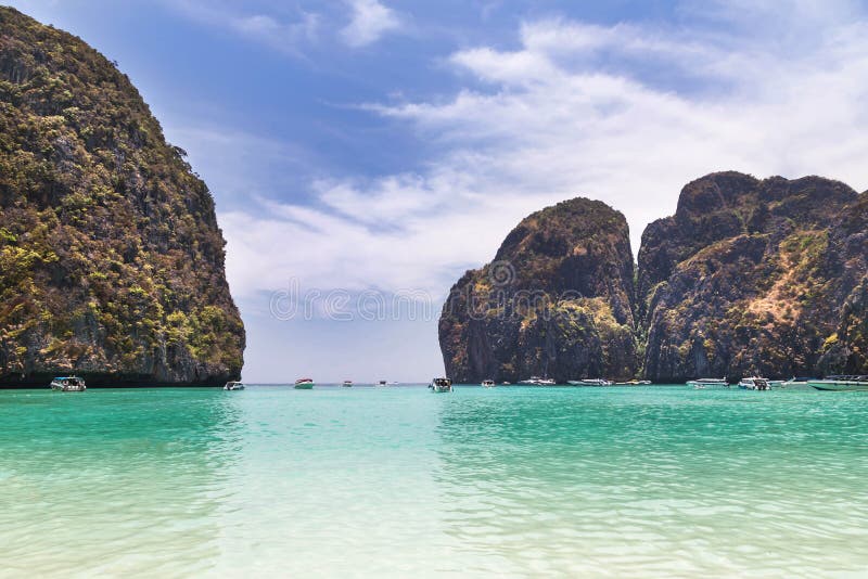 View of maya bay with limestone rock popular tropical beach in phi phi Island, krabi, thailand. royalty free stock images View of maya bay with limestone rock popular tropical beach in phi phi Island, krabi, thailand. royalty free stock images