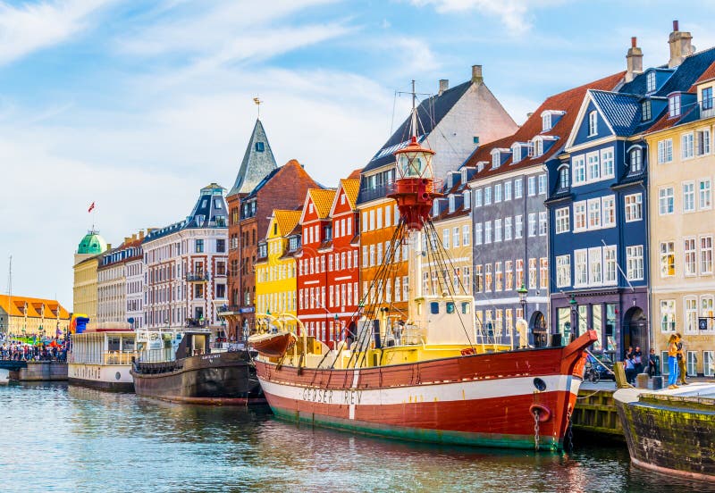 View of Old Nyhavn Port in the Central Copenhagen, Denmark Editorial ...