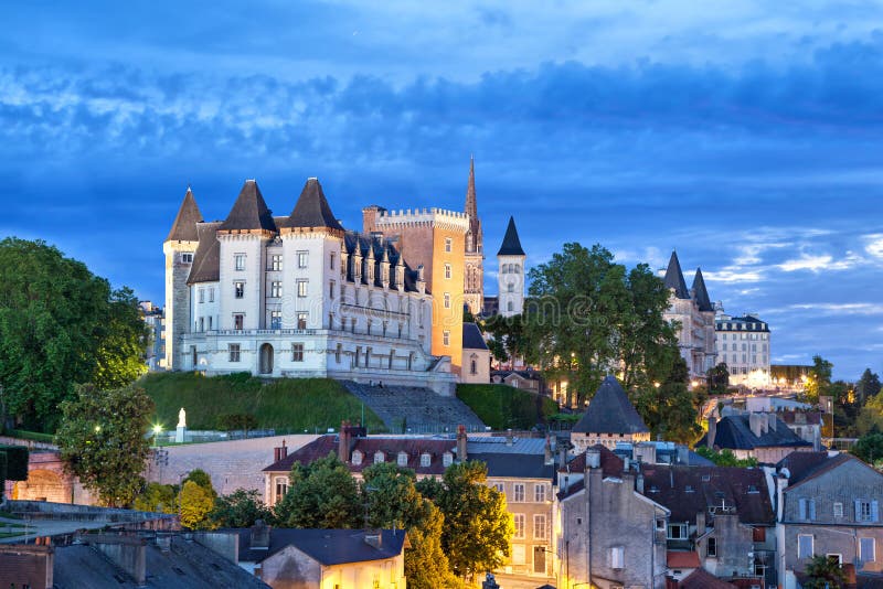 View on Pau castle in the evening