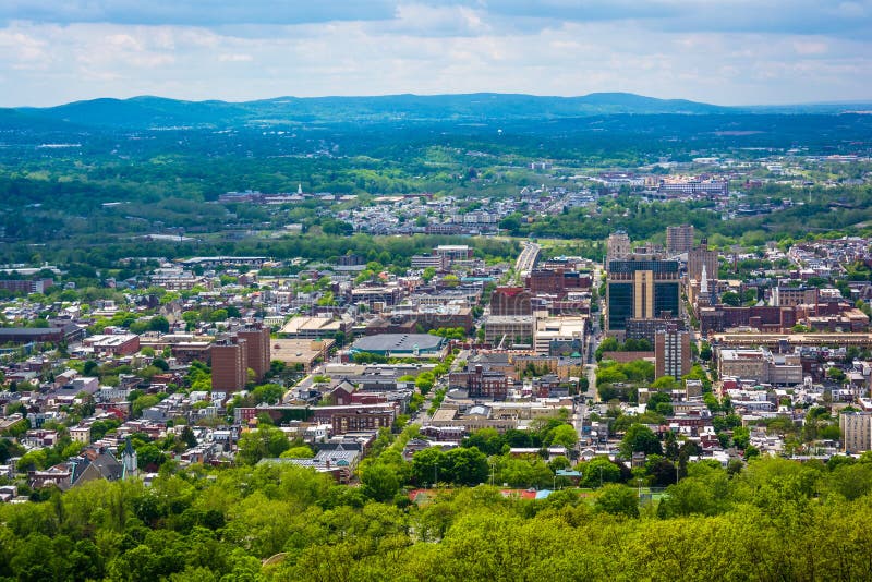 Pagoda Overlooking City Of Reading, Pennsylvania Stock Photo - Image of ...