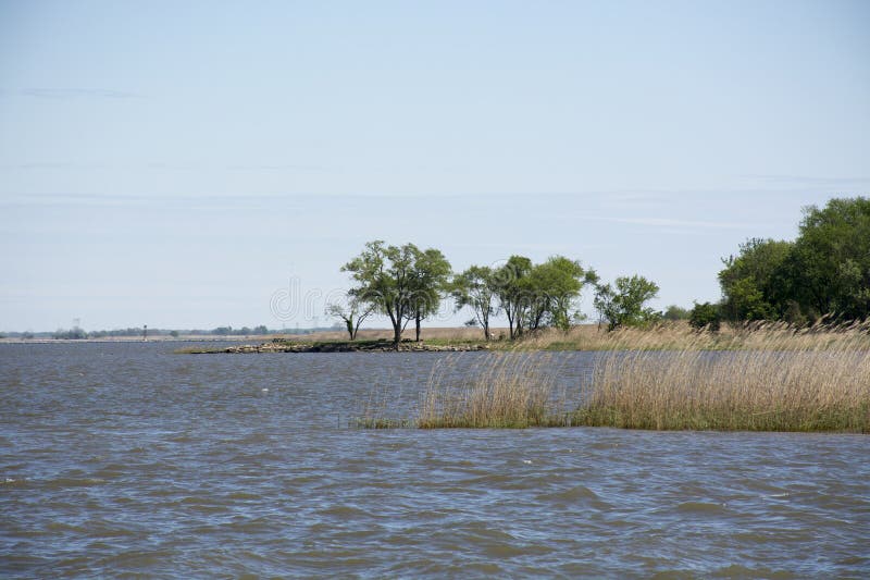 Chesapeake bay shoreline stock image. Image of ocean 273250361
