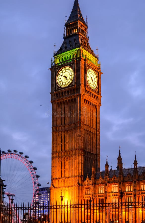 Big Ben In Night Time With Illumination Stock Photo - Image Of Kingdom,  Attraction: 119545018