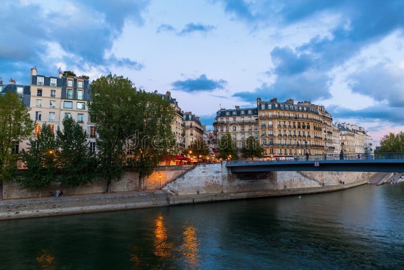 View To The Ile Saint Louis In Paris, France Editorial Stock Photo - Image of travel, seine ...