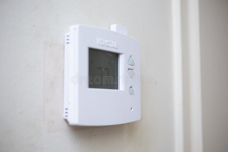 Venstar thermostat editorial photography. Image of appliance 183453592