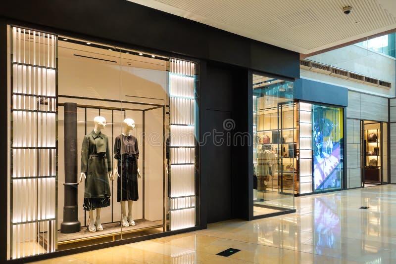 Lady Dress Shop Mannequin Front Shopping Mall Stock Photo - Image of ...