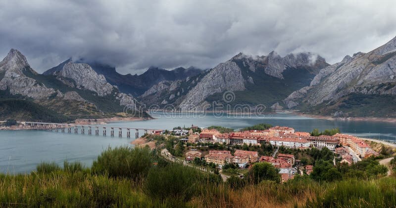 Views of RiaÃ±o before the summer storm