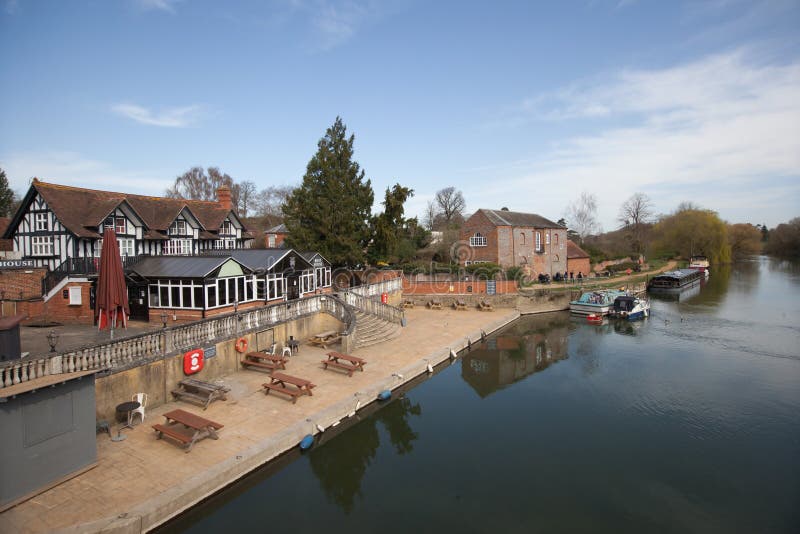 Views of The River Thames at Wallingford, Oxfordshire in the UK