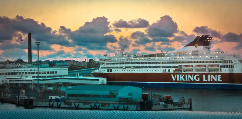 Viking-het schip van de lijncruise stock fotografie Viking-het schip van de lijncruise stock fotografie