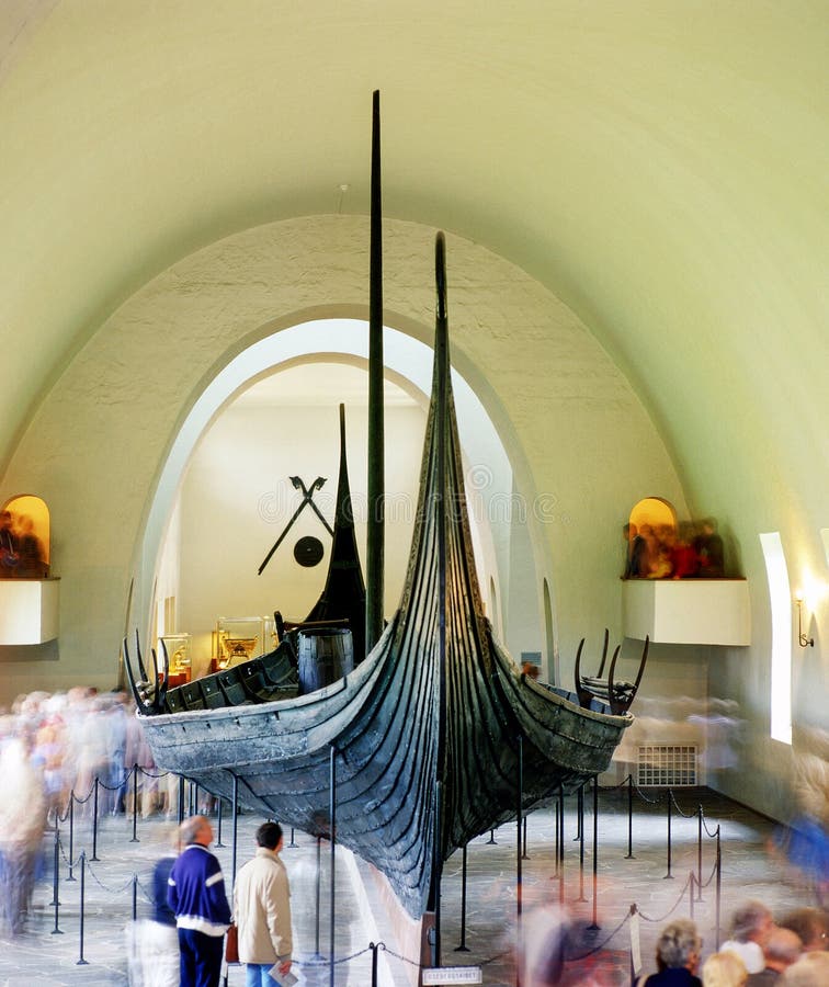 Viking skepp i museet, Oslo arkivbilder Viking skepp i museet, Oslo arkivbilder