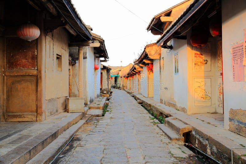 Vila antiga de Longhu da cidade de shantou, guangdong, porcelana fotos de stock Vila antiga de Longhu da cidade de shantou, guangdong, porcelana fotos de stock