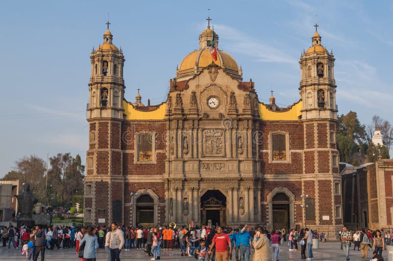 Expiatory Temple To Christ King before Antique Basilica of Guadalupe ...