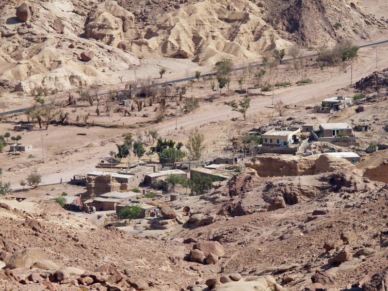 Village in desert3