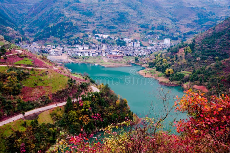 The village at the edge of Yangtze river with full red leaf , China. Roughness stock images, royalty-free photos and pictures