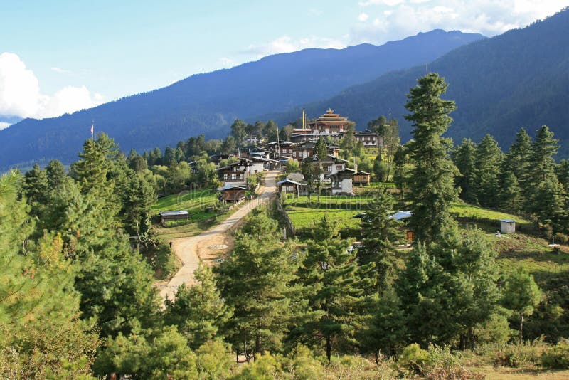 Obec z v bhután bol postavený na z kopec.