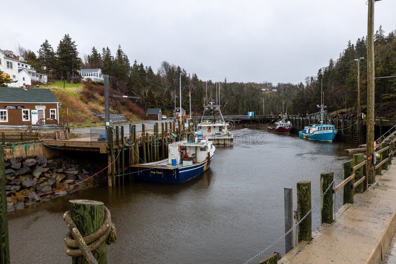 Halls Harbor Nova Scotia Shoreline Stock Image Image of water, canada
