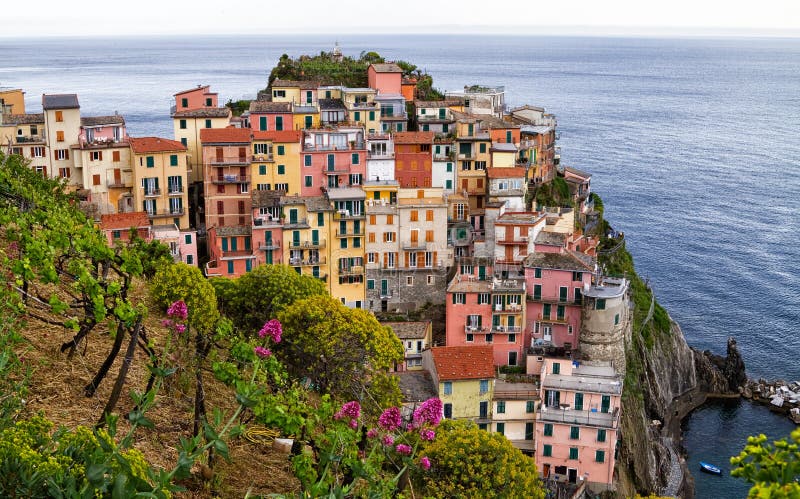 Villaggio di Manarola, terre di Cinque. immagini stock Villaggio di Manarola, terre di Cinque. immagini stock