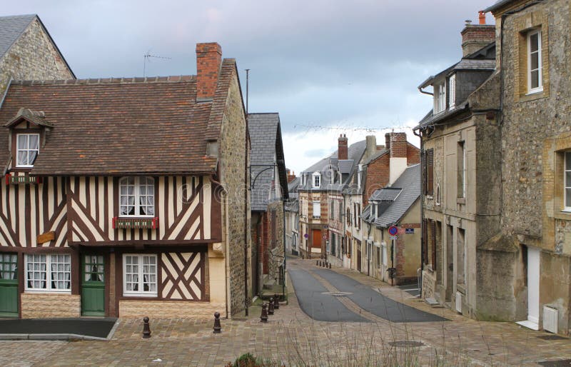 Villaggio in Normandia Francia Europa fotografia stock libera da diritti Villaggio in Normandia Francia Europa fotografia stock libera da diritti