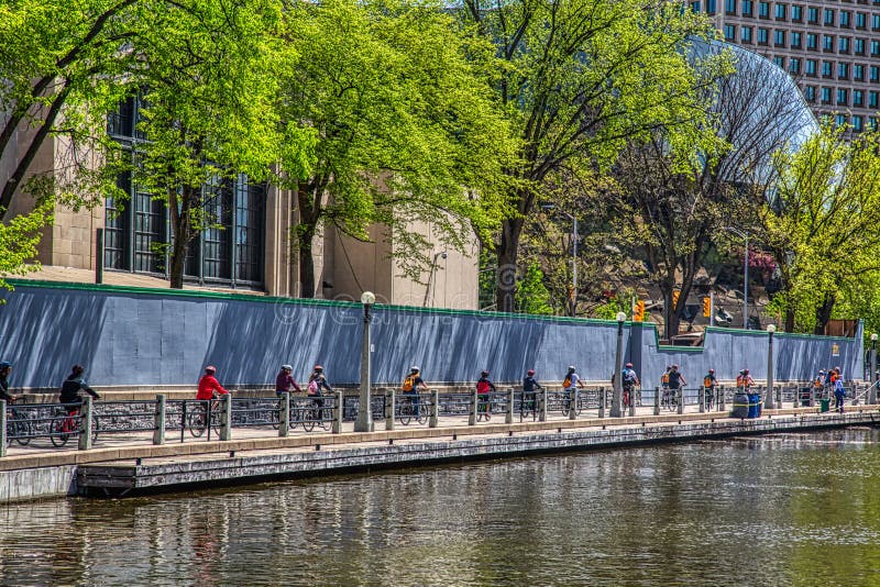 Ville d'Ottawa près du canal Rideau images stock Ville d'Ottawa près du canal Rideau images stock